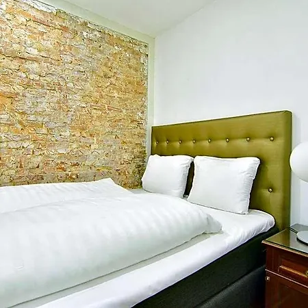 Hotel La Belle Vue 2*